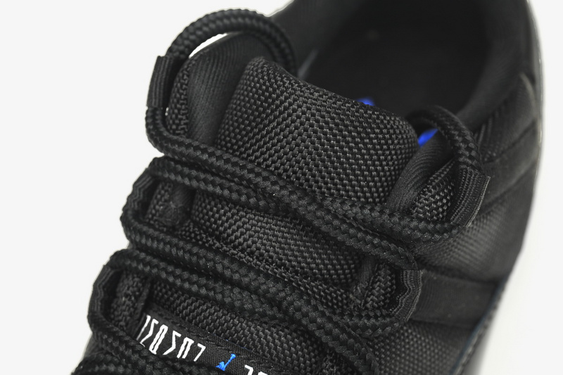 XP Air Jordan 11 Retro Low “White/Midnight Navy”