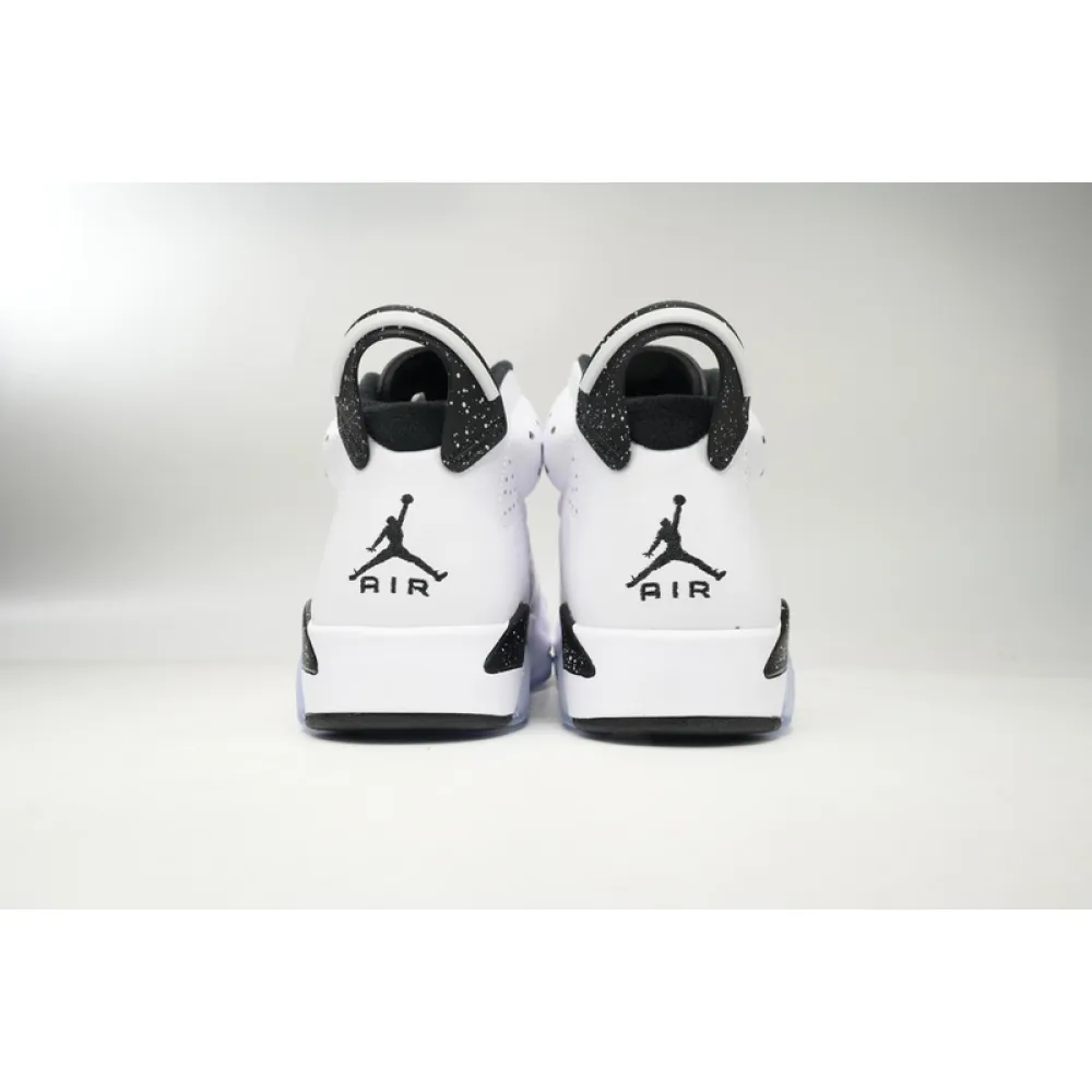 Q4 Air Jordan 6 "Reverse Oreo"