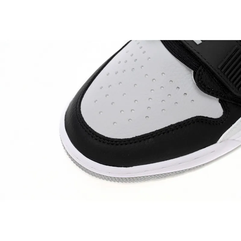 Air Jordan AJ312 White And Black Soot