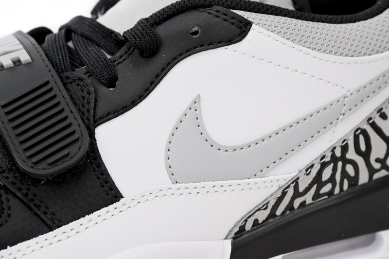 Air Jordan AJ312 White And Black Soot