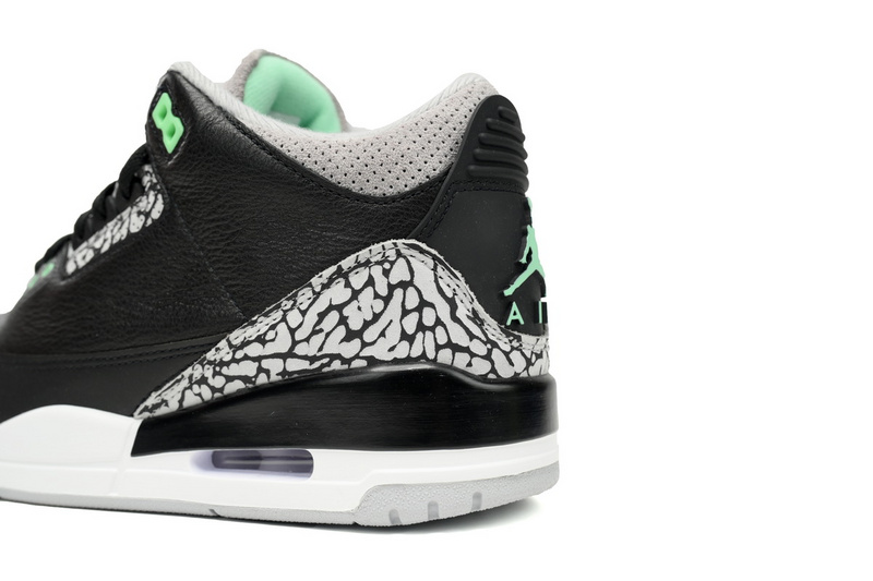 BS Air Jordan 3 "Black/Green Glow"