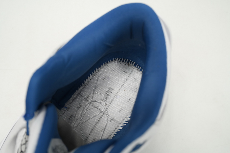 XH Air Jordan 3 Retro “wizards”