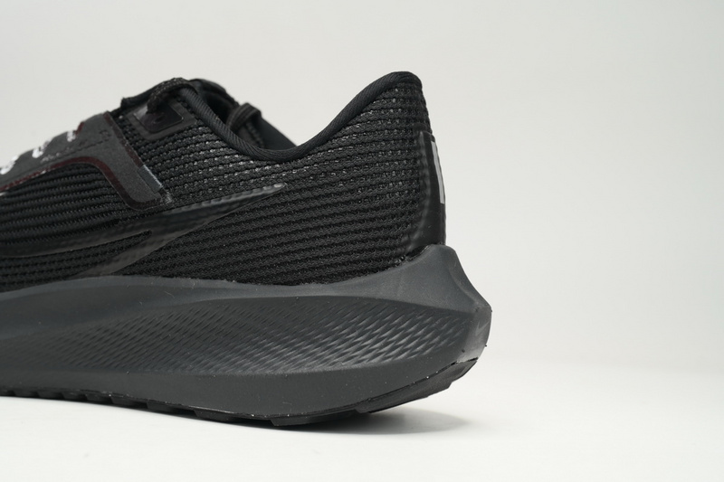 Nike Air Zoom Pegasus 40 Black