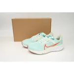 Nike Air Zoom Pegasus 40 Light Green Orange