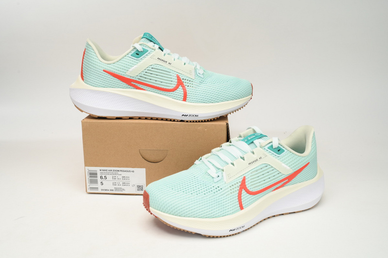 Nike Air Zoom Pegasus 40 Light Green Orange