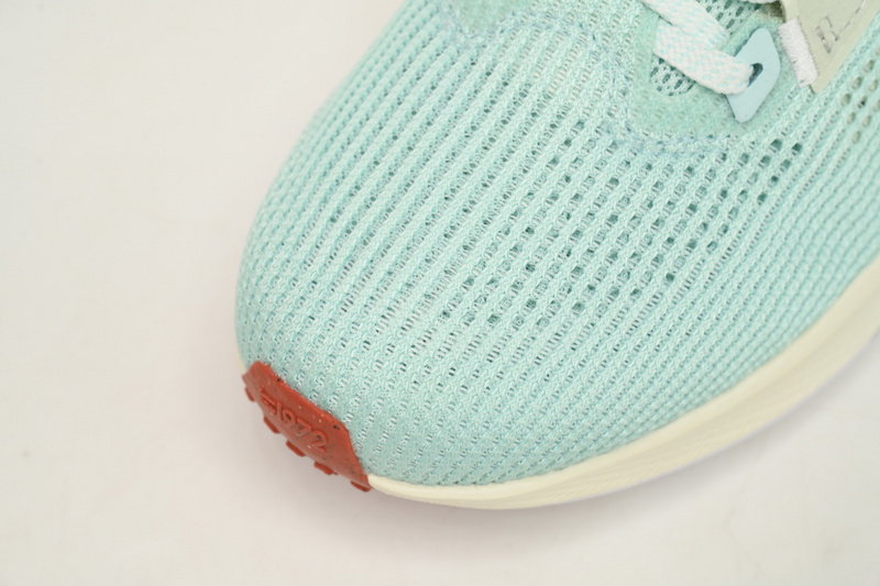 Nike Air Zoom Pegasus 40 Light Green Orange