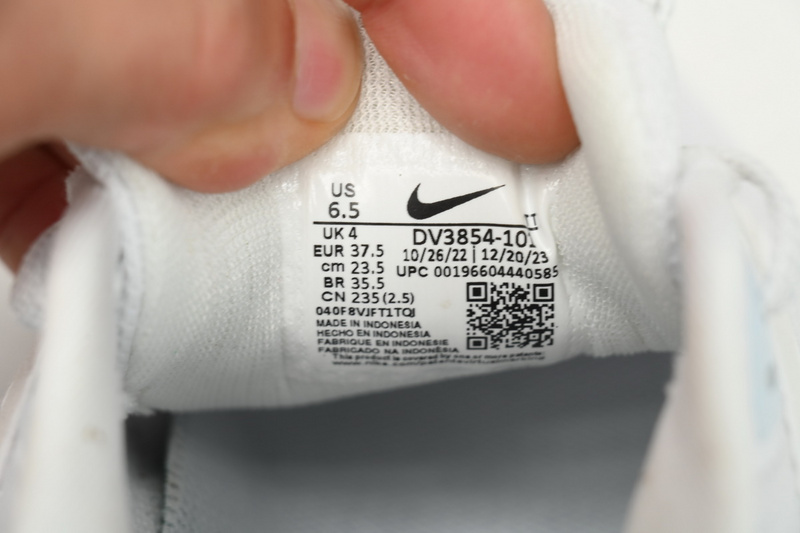 Nike Air Zoom Pegasus 40 Silver