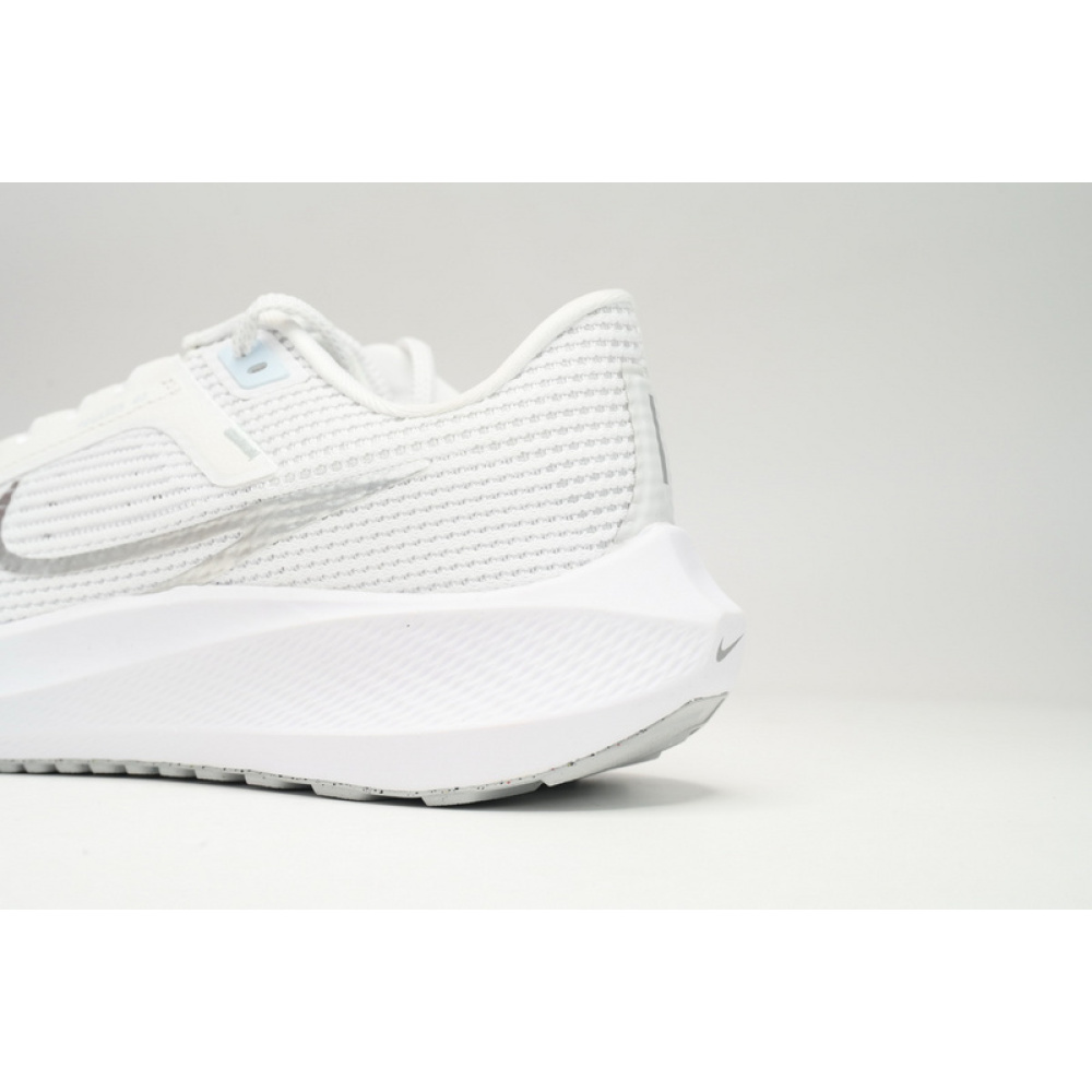 Nike Air Zoom Pegasus 40 Silver