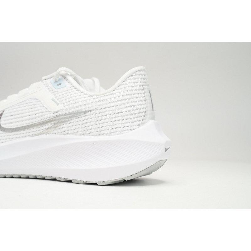 Nike Air Zoom Pegasus 40 Silver