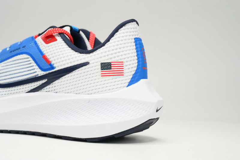 Nike Air Zoom Pegasus 40 White Blue