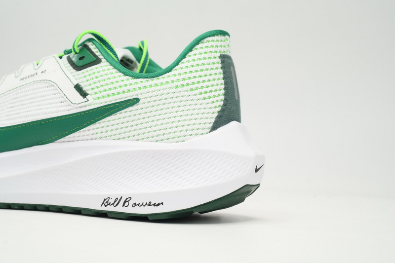 Nike Air Zoom Pegasus 40 White Green