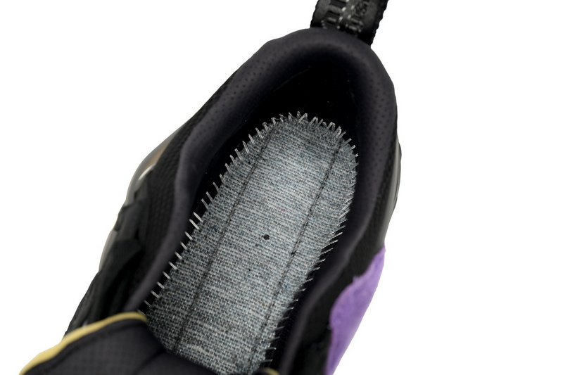 OFF-WHITE Out Of White Black