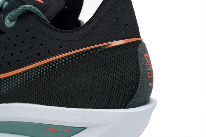 Official Look Nike GT Cut 3 "Miami Hurricanes"