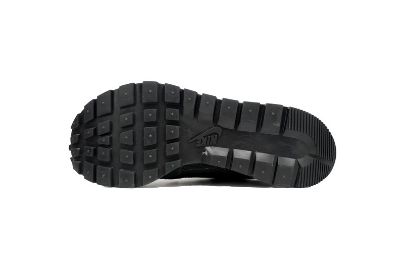 Sacai x Nike VaporWaffle Sesame Black And White Grid