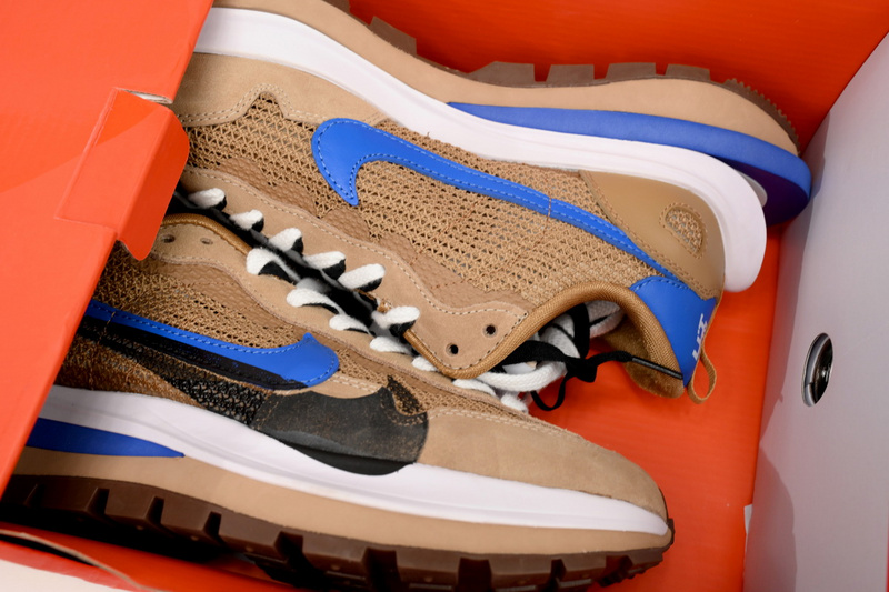Sacai x Nike VaporWaffle Sesame Brown Blue Black Grid