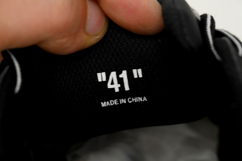 OFF-WHITE Out Of Blue Silver white