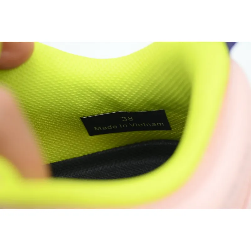 Moncler Light Pink