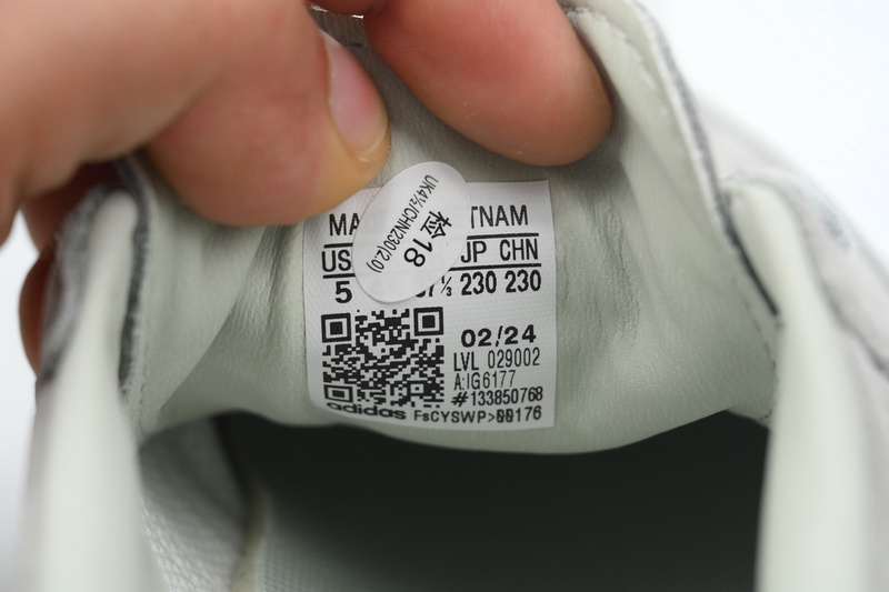 Originals Samba OG 'Wonder Silver'