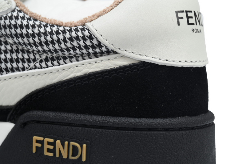 Fendi Match White and Black 