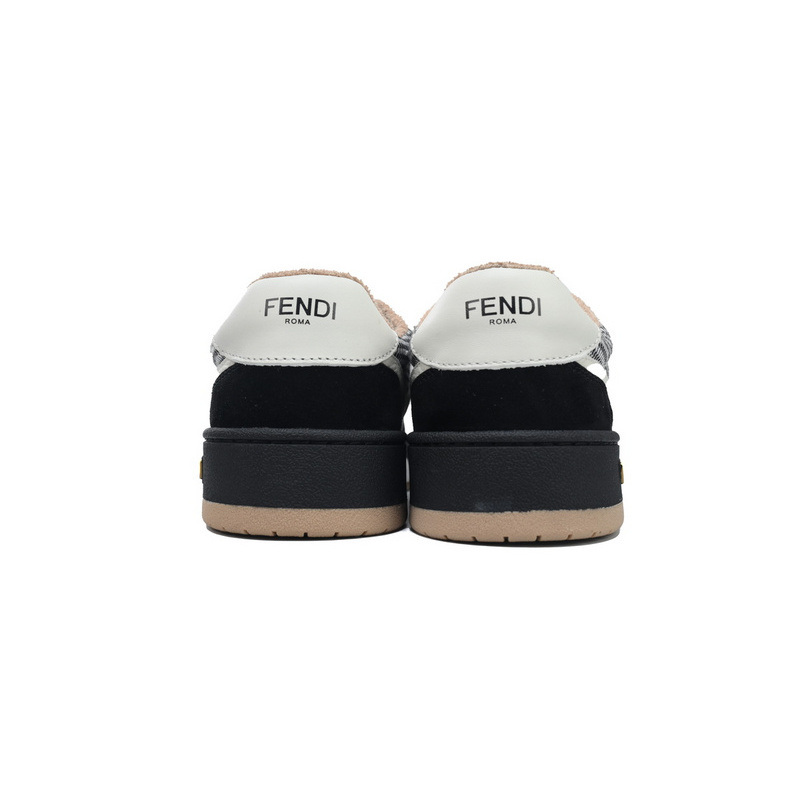 Fendi Match White and Black 