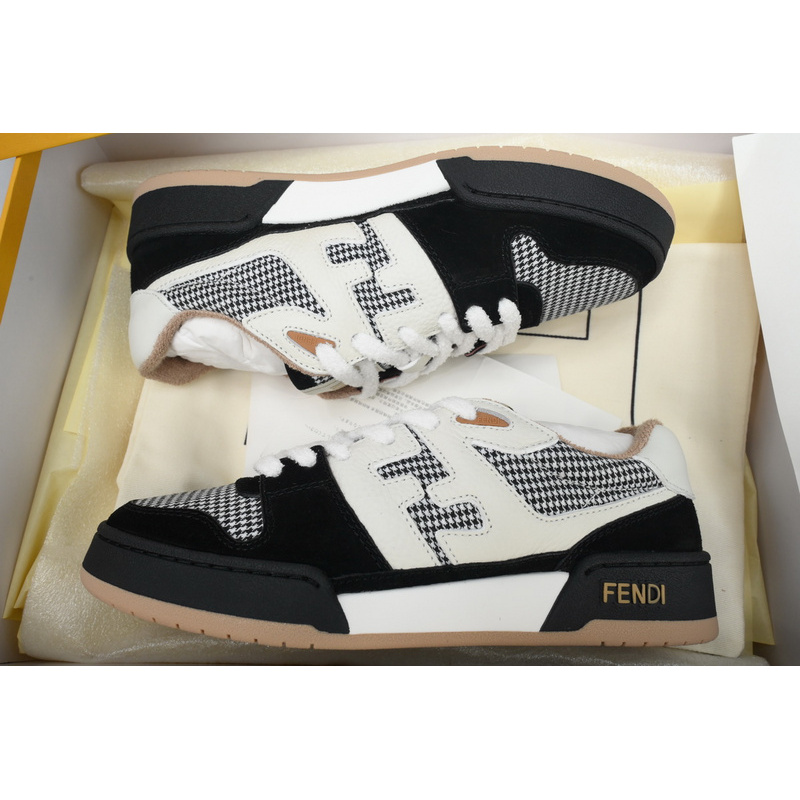 Fendi Match White and Black 