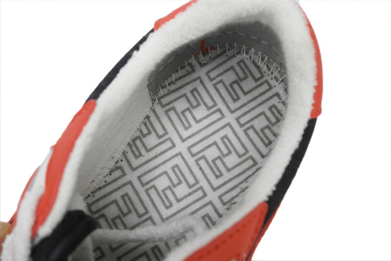 Fendi Match Grey Red