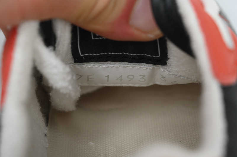 Fendi Match Grey Red