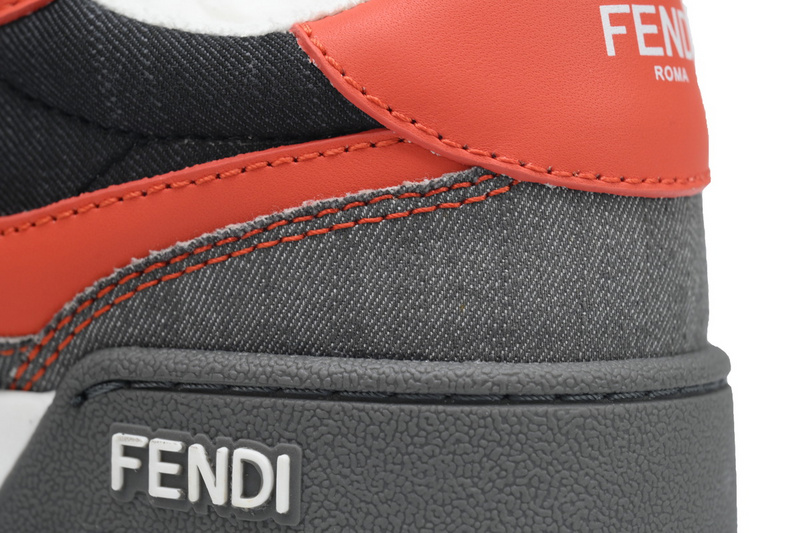 Fendi Match Grey Red