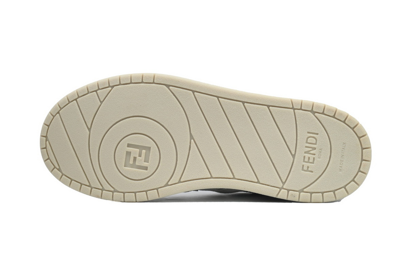 Fendi Match Grey White