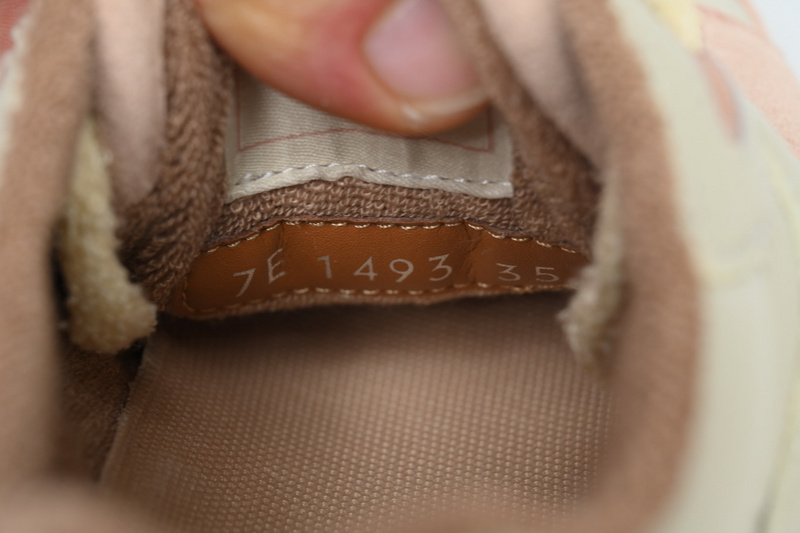 Fendi Match Light Pink