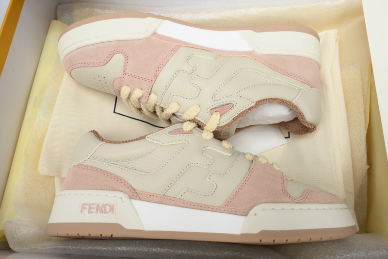 Fendi Match Light Pink