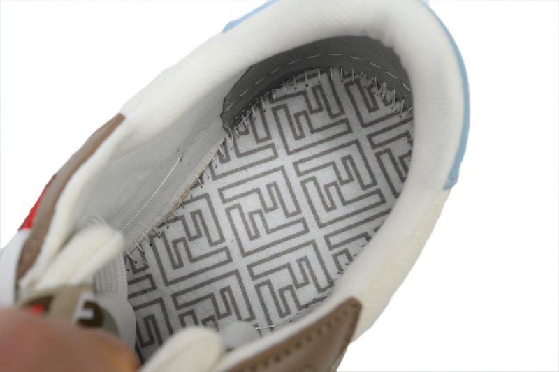 Fendi Match Yellowish Red