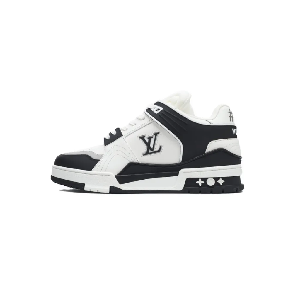 Louis Vuitton Trainer Black and White