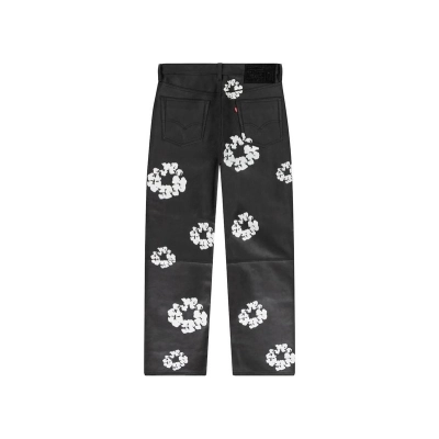 Denim Tears x Levi's Leather Cotton Wreath Jeans 02