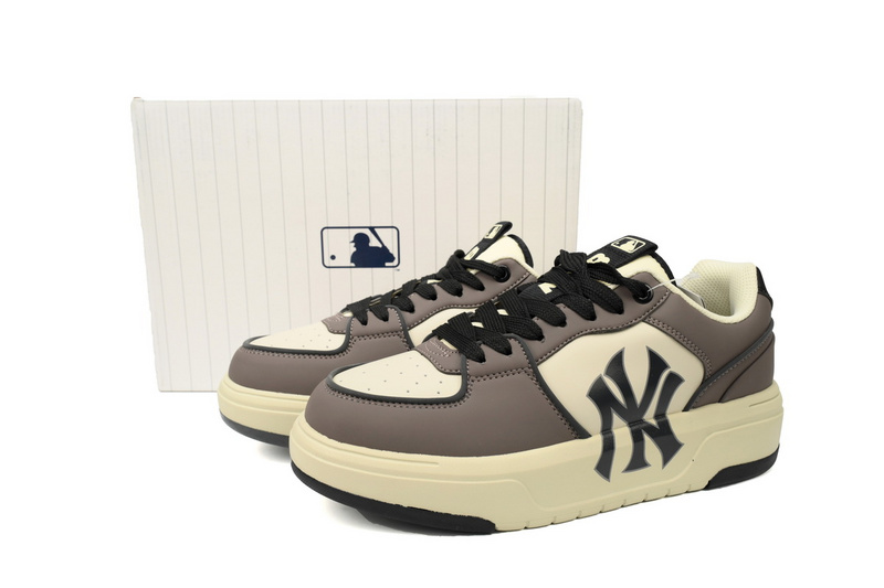Giày MLB Chunky Liner Basic New York Yankees 'Brow