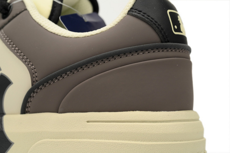 Giày MLB Chunky Liner Basic New York Yankees 'Brow