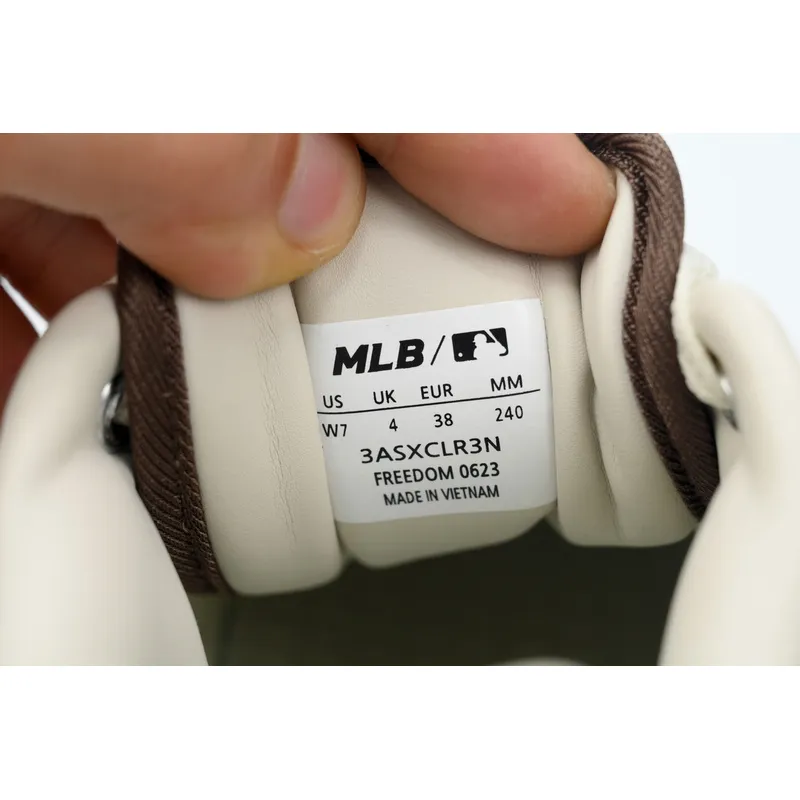 Giày MLB Chunky Liner Classic Monogram 'Brown'