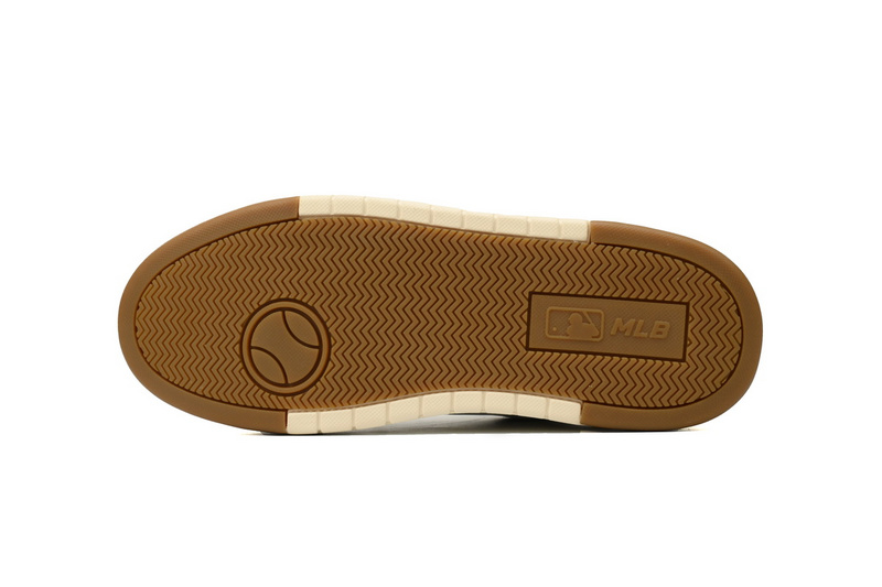 Giày MLB Chunky Liner Low New York Yankees 'Ivory'