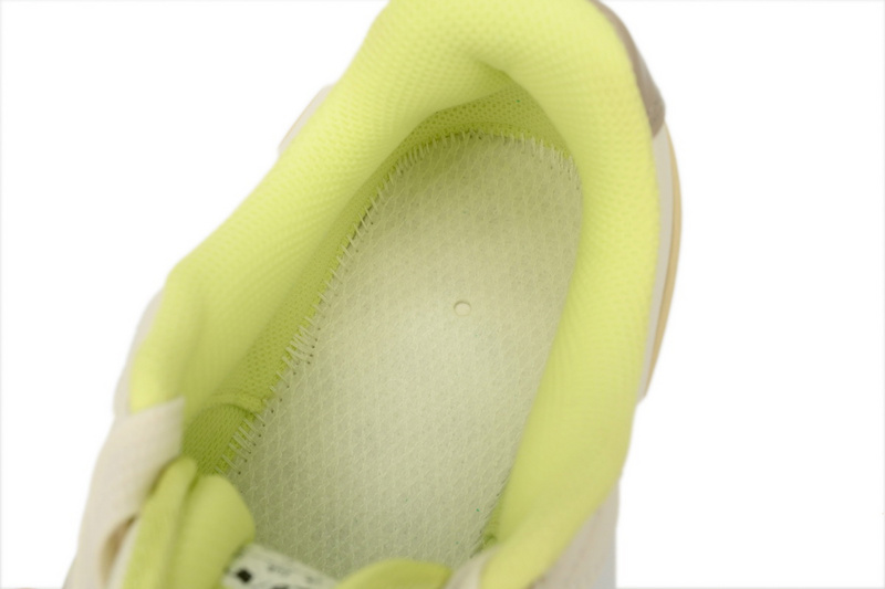 Giày MLB Chunky Liner New York Yankees 'Beige'