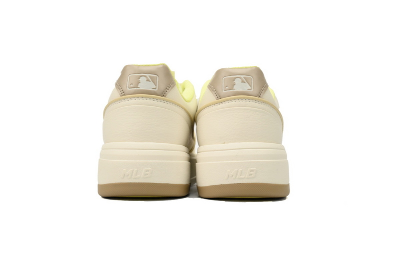 Giày MLB Chunky Liner New York Yankees 'Beige'