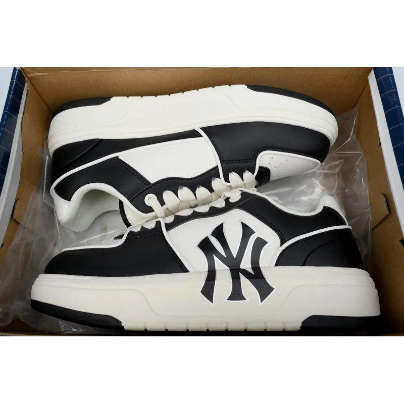 Giày MLB Chunky Liner New York Yankees 'Black'