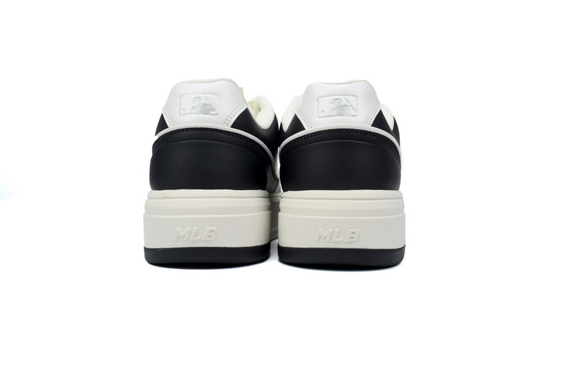 Giày MLB Chunky Liner New York Yankees 'Black'