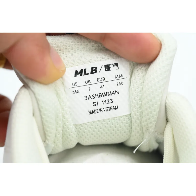 Giày MLB Chunky Window Monogram New York Yankees Black