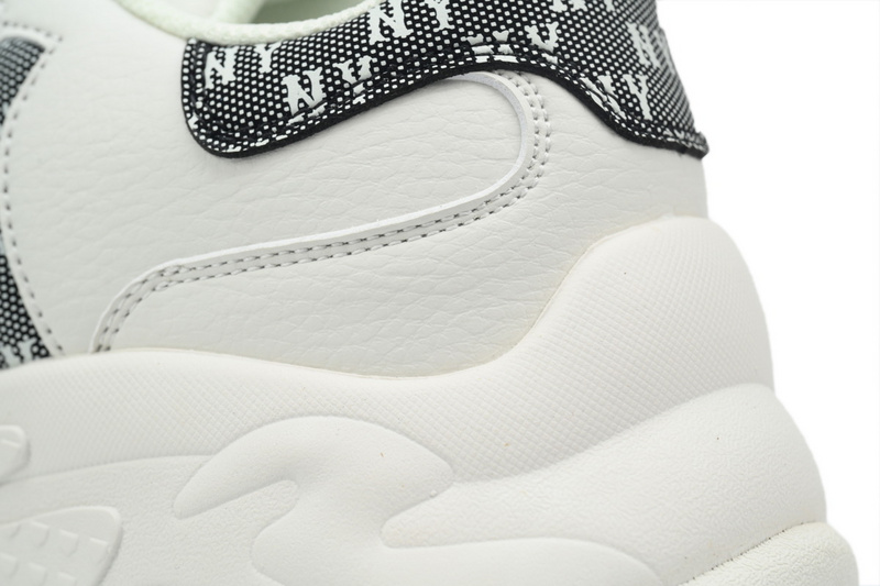 Giày MLB Chunky Window Monogram New York Yankees Black