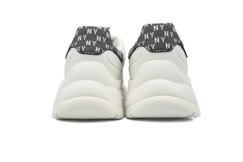 Giày MLB Chunky Window Monogram New York Yankees Black