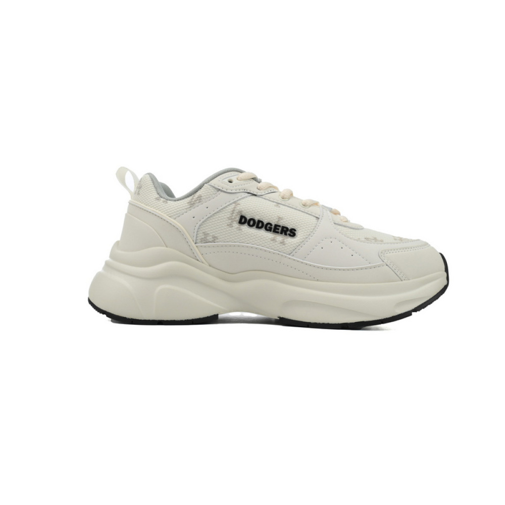 MLB Fast Ball Classic Monogram New York Yankees Sneakers W02