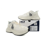 MLB Fast Ball Classic Monogram New York Yankees Sneakers W02