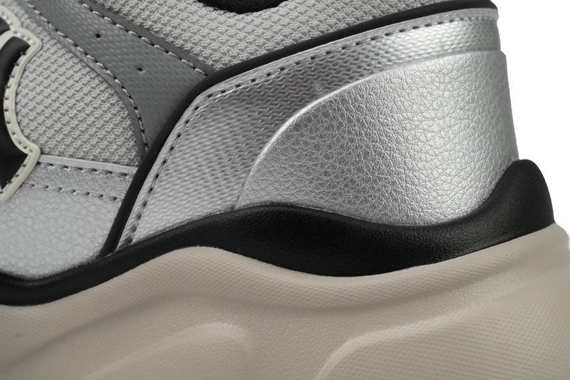 MLB Fast Ball Classic Monogram New York Yankees Sneakers W04