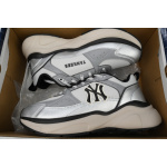 MLB Fast Ball Classic Monogram New York Yankees Sneakers W04