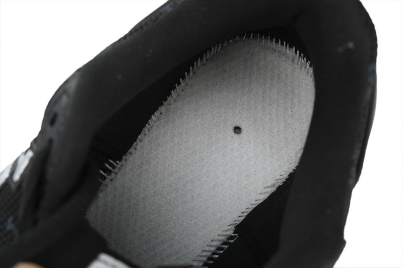 MLB Fast Ball Classic Monogram New York Yankees Sneakers W03